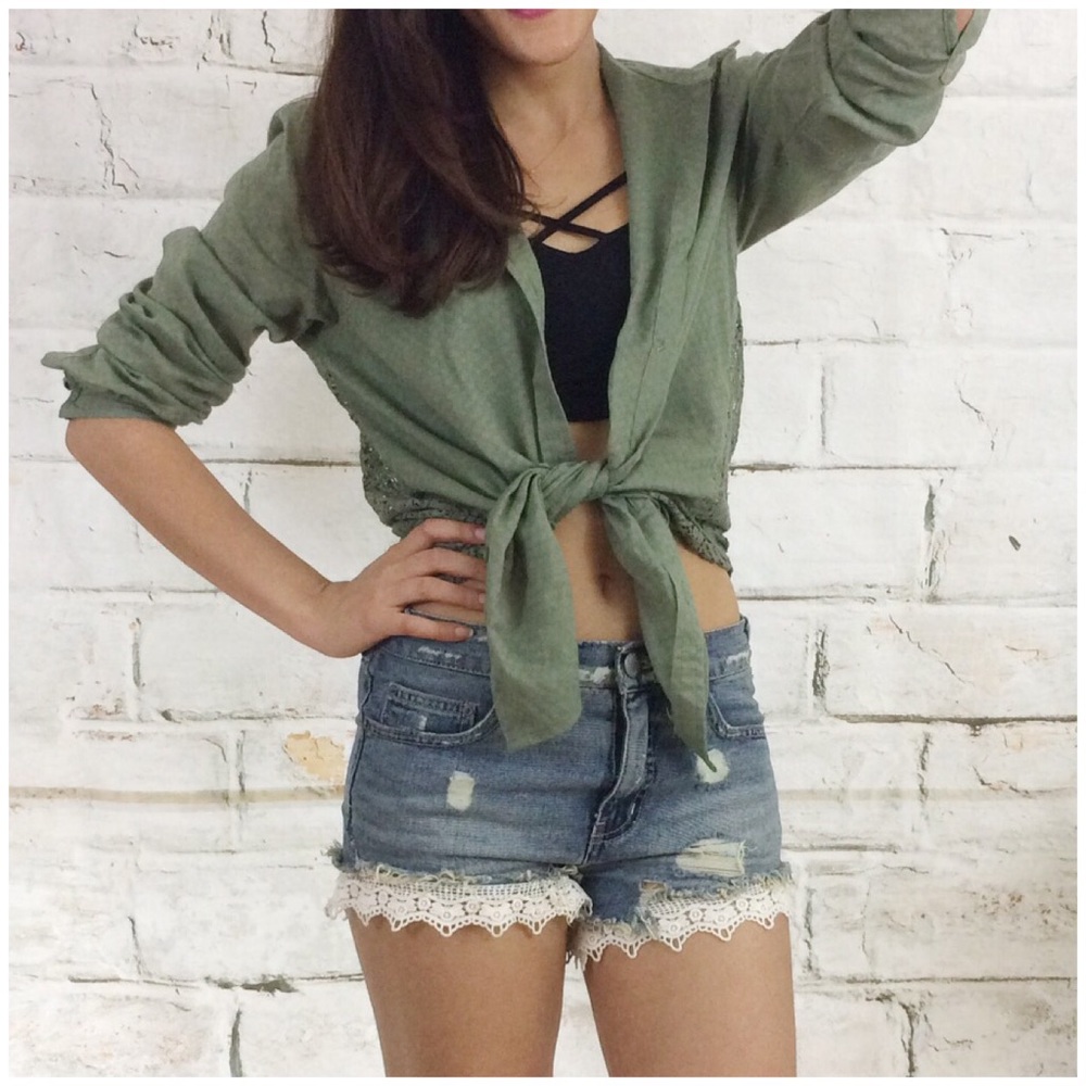 Green Solid Top - Picture 2 of 4